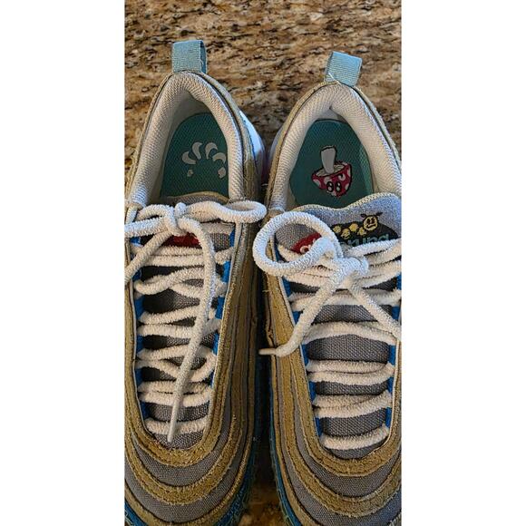 Nike Air Max 97 SE (GS) Iron Grey / Air Sprung / Phantom - Youth US 6Y - Picture 10 of 14